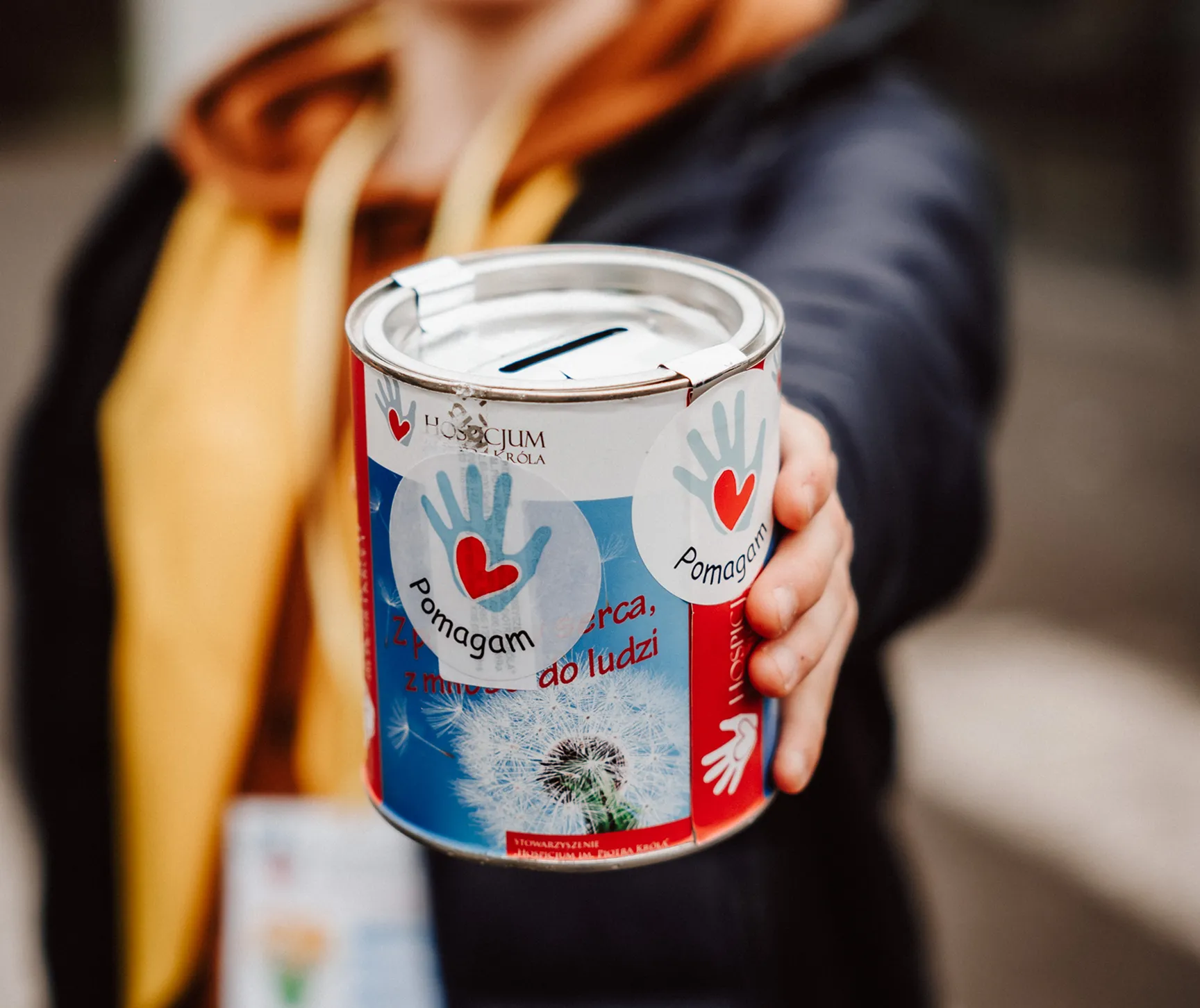 Zdjęcie wolontariuszy podczas pól nadzei